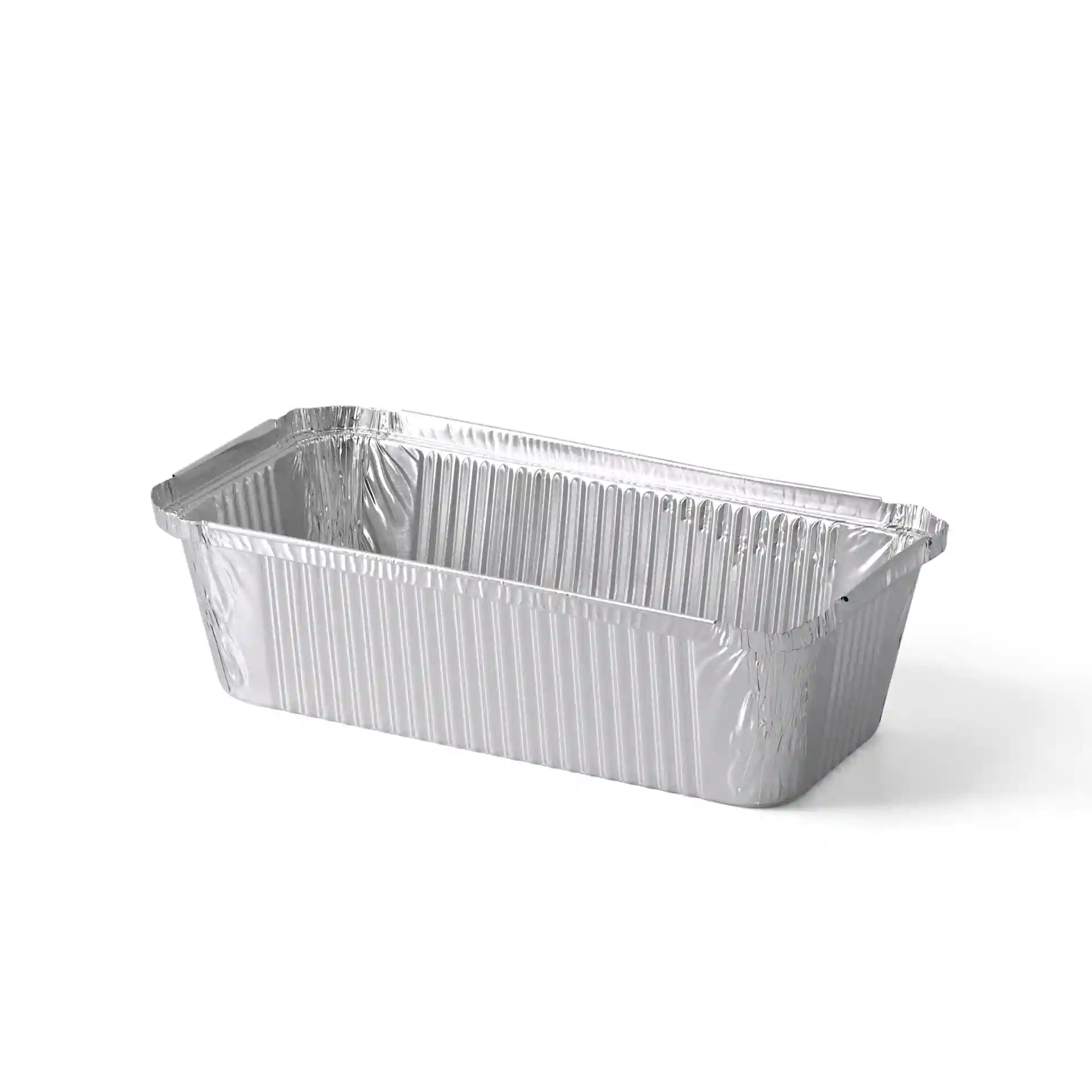 Prostokątny pojemnik aluminiowy o wymiarach 21,8 x 11,3 x 5,4 cm i pojemności 900 ml.