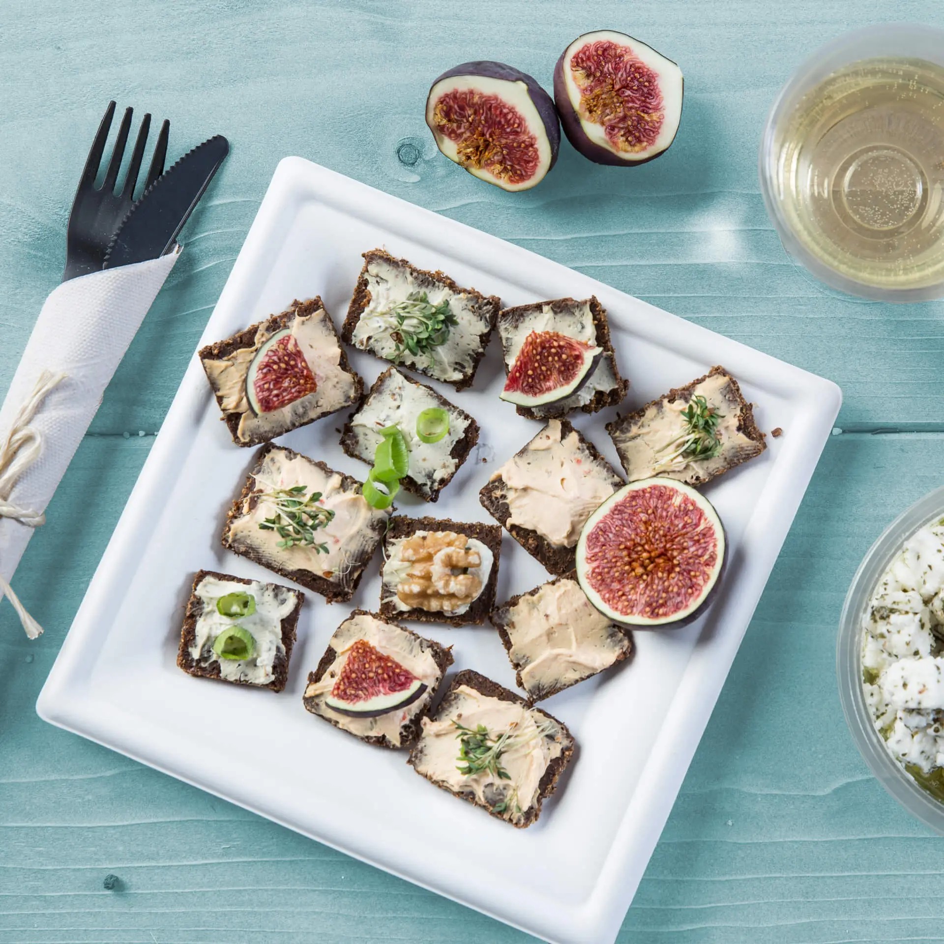 dtw08721-teller-aus-zuckerrohr-26-x-26-cm-quadratisch-6