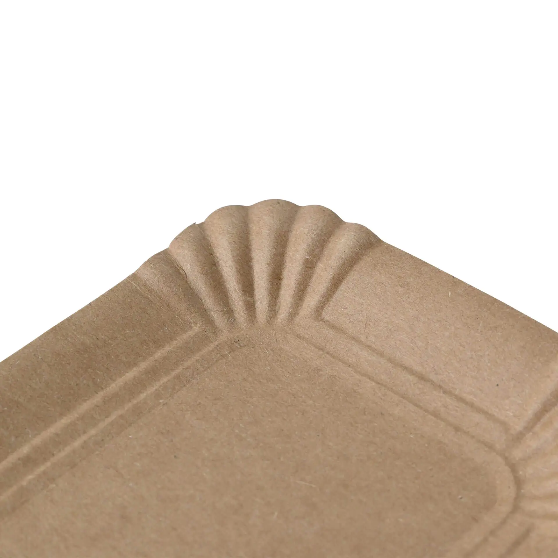 Brąski prostokątny talerz z tektury z szczegółowym wzorem brzegowym. Ekologiczny i biodegradowalny.