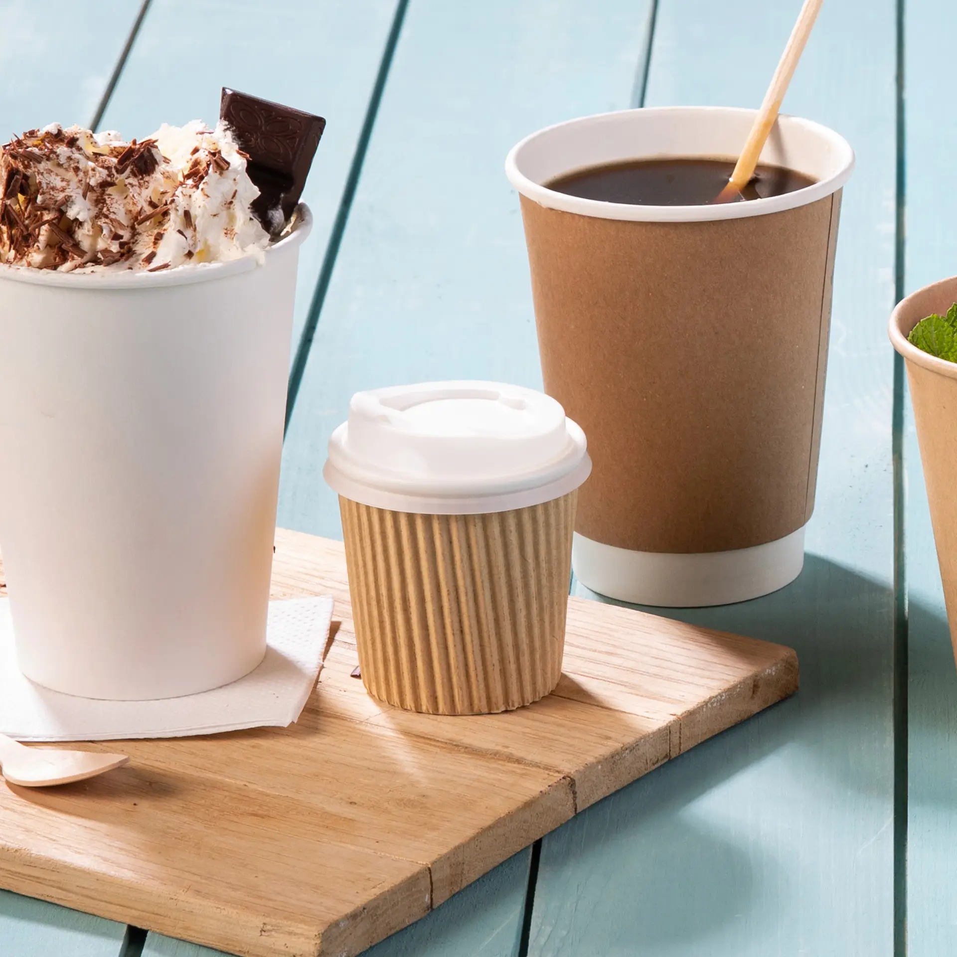 dhd04902-riffelbecher-coffee-to-go-becher-100-ml-4-oz-62-mm-braun-innen-weiss-6