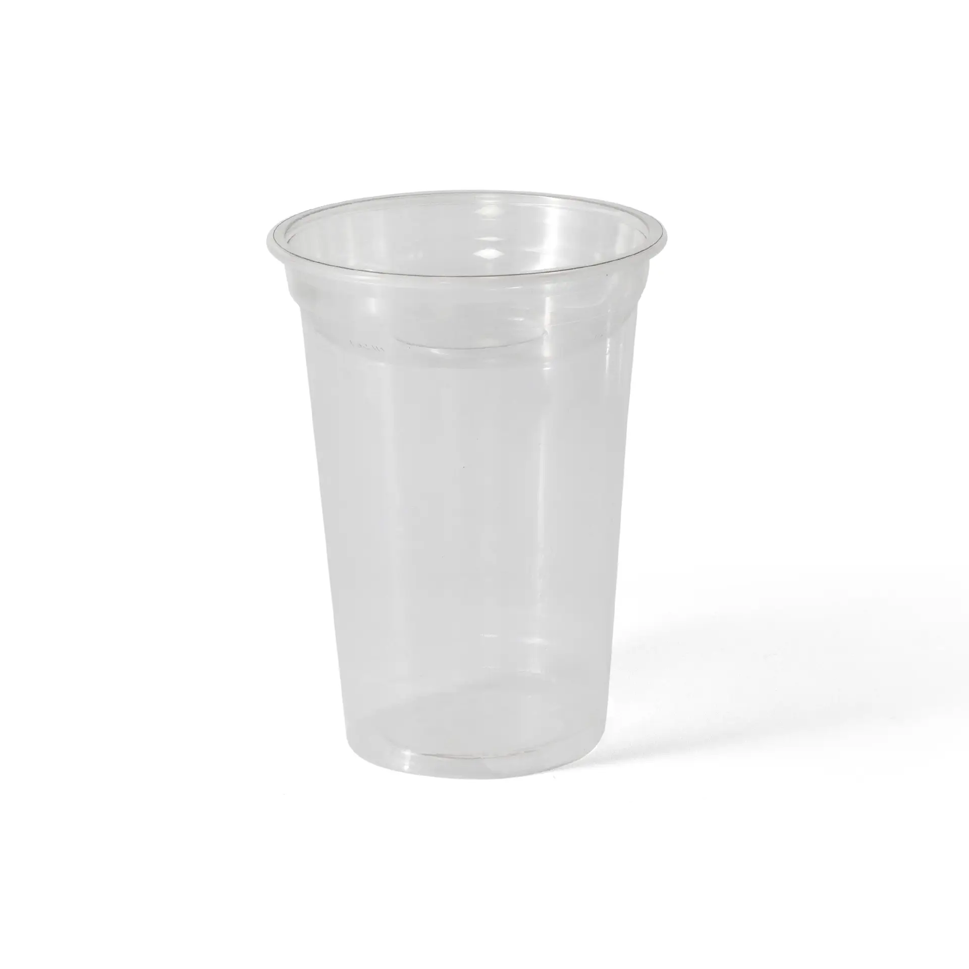 Przezroczysty kubek insertowy PET o średnicy 95 mm i pojemności 130 ml.