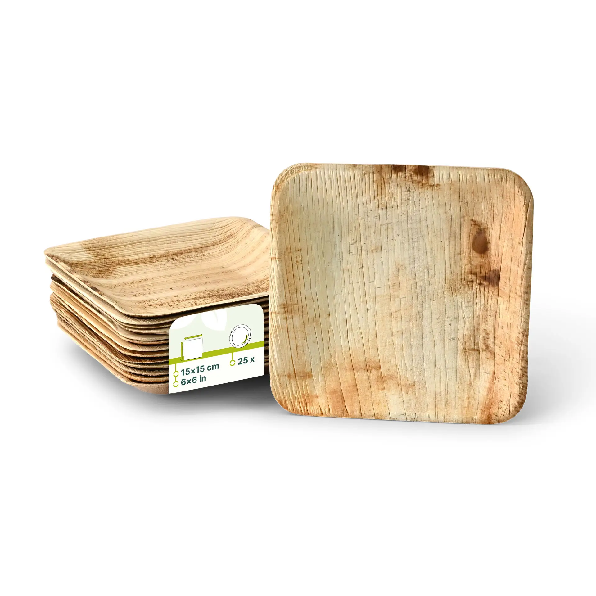Kwadratowe talerze z liści palmowych (15 x 15 cm) ułożone w stos z naturalnym wykończeniem drewna; odpowiednie do różnych zastosowań żywnościowych.