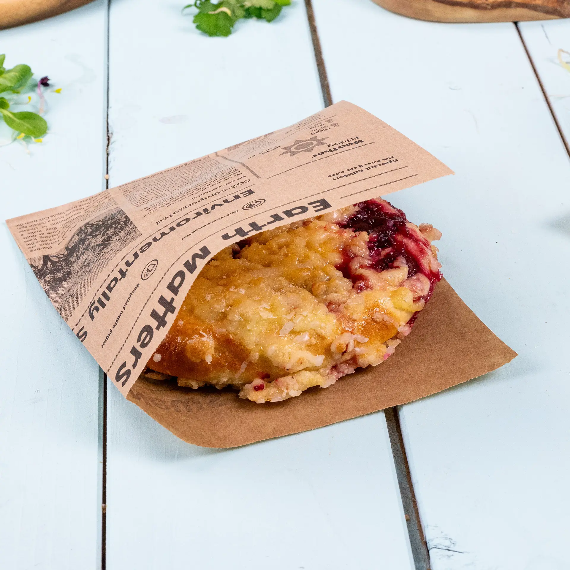 Burgertaschen aus Papier 16 x 16 cm, Zeitungsoptik, braun