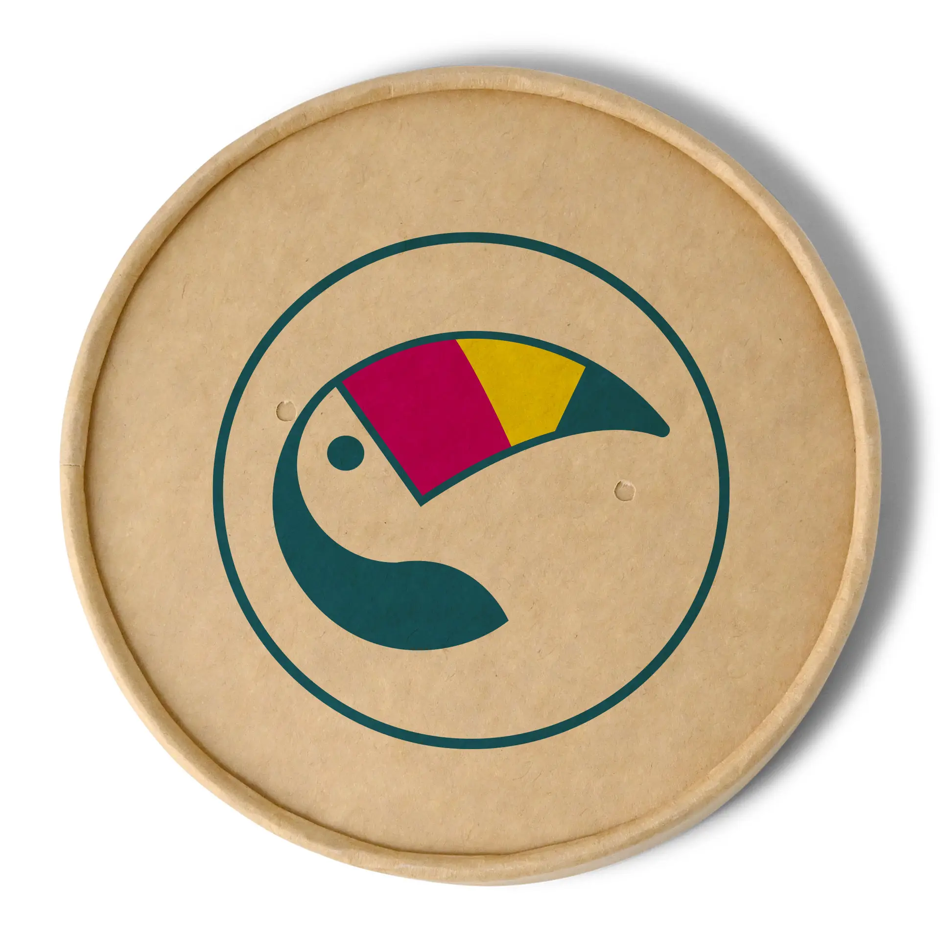 Niestandardowa pokrywka membranowa na kubki z zupą w brązie, z kolorowym wzorem tukana. Średnica 115 mm.