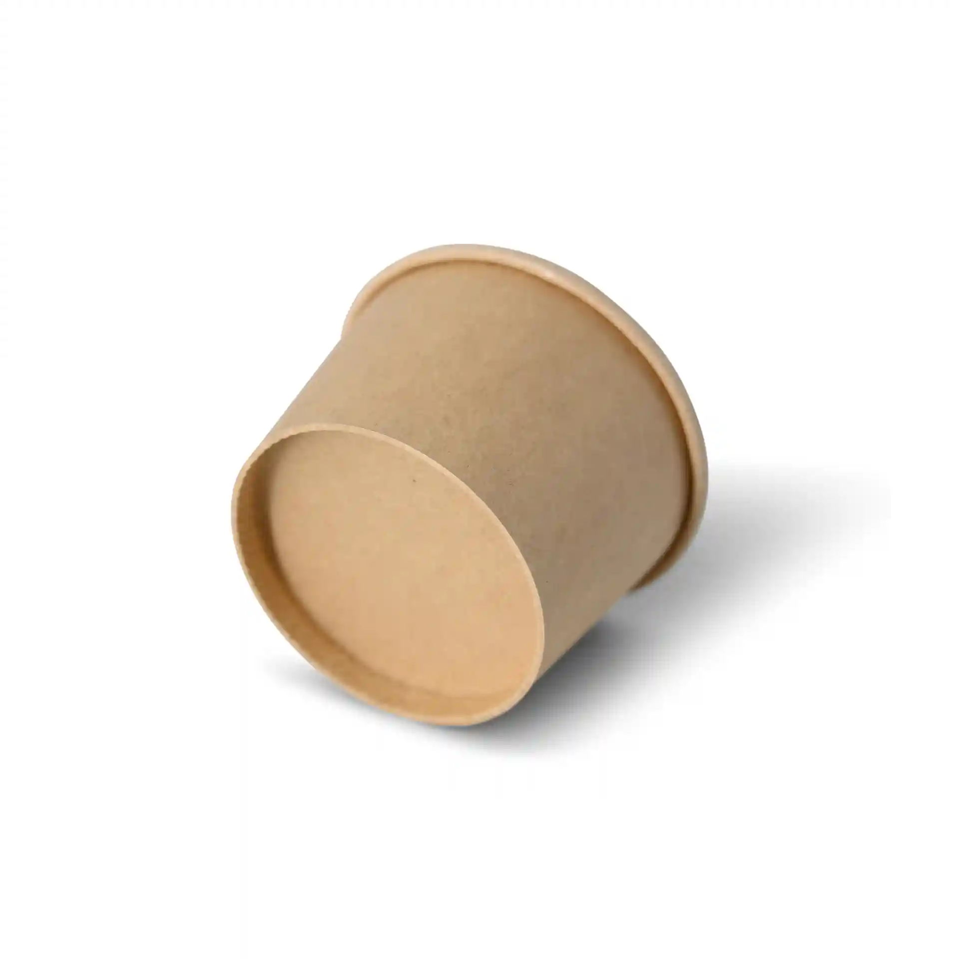 Brąski okrągły pojemnik deli z kartonu, pojemność 40 ml, średnica 62 mm, wysokość 40 mm.