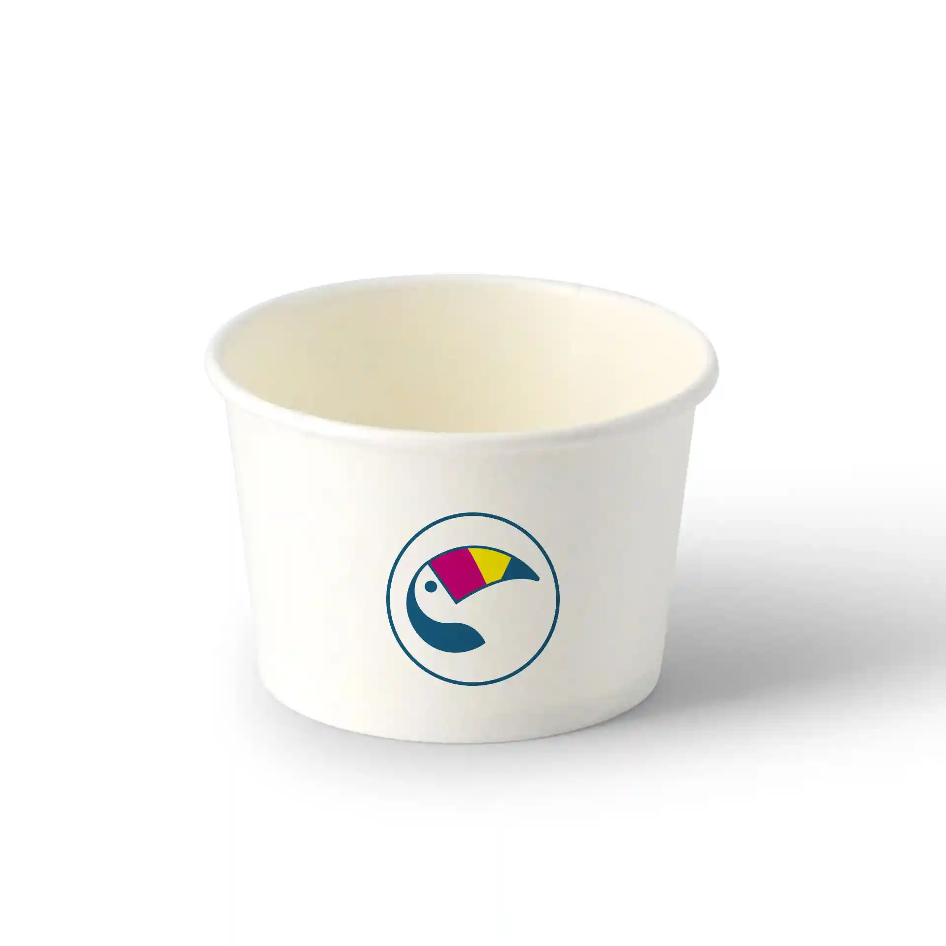 Biały okrągły kubek papierowy z kolorowym logo, pojemność 125 ml, na jednolitym tle.