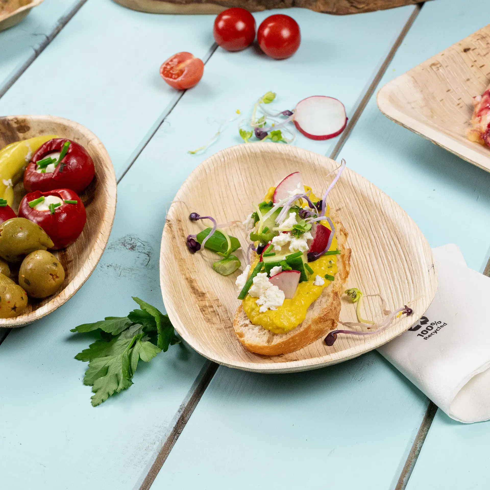 dtw05620-palmblatt-teller-palmware-26-cm-tropfenfoermig-5