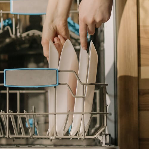 geschirr-in-der-spuelmaschine