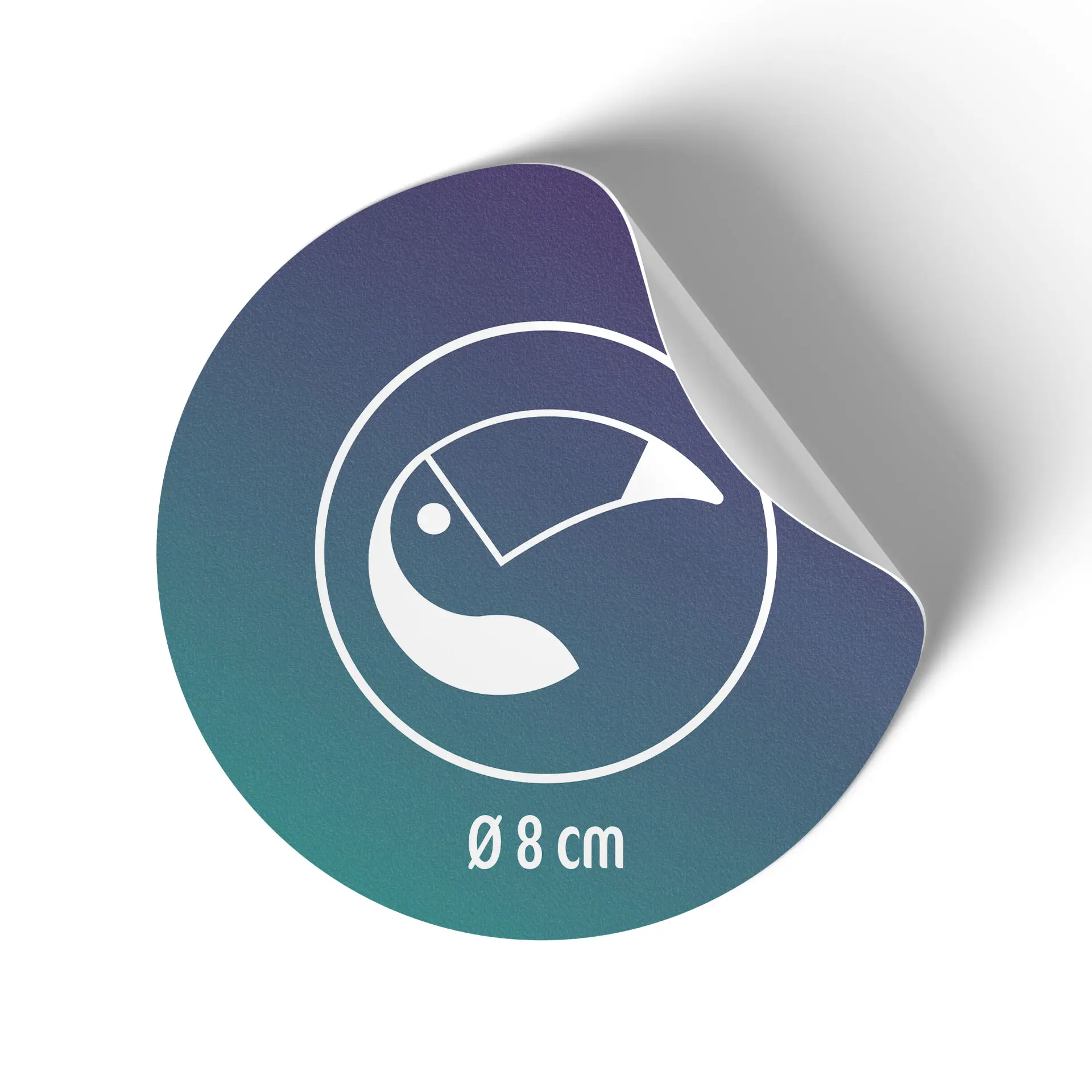 Okrągła naklejka dekoracyjna z wzorem stylizowanego ptaka, rozmiar Ø 8 cm, z gradientowym tłem.