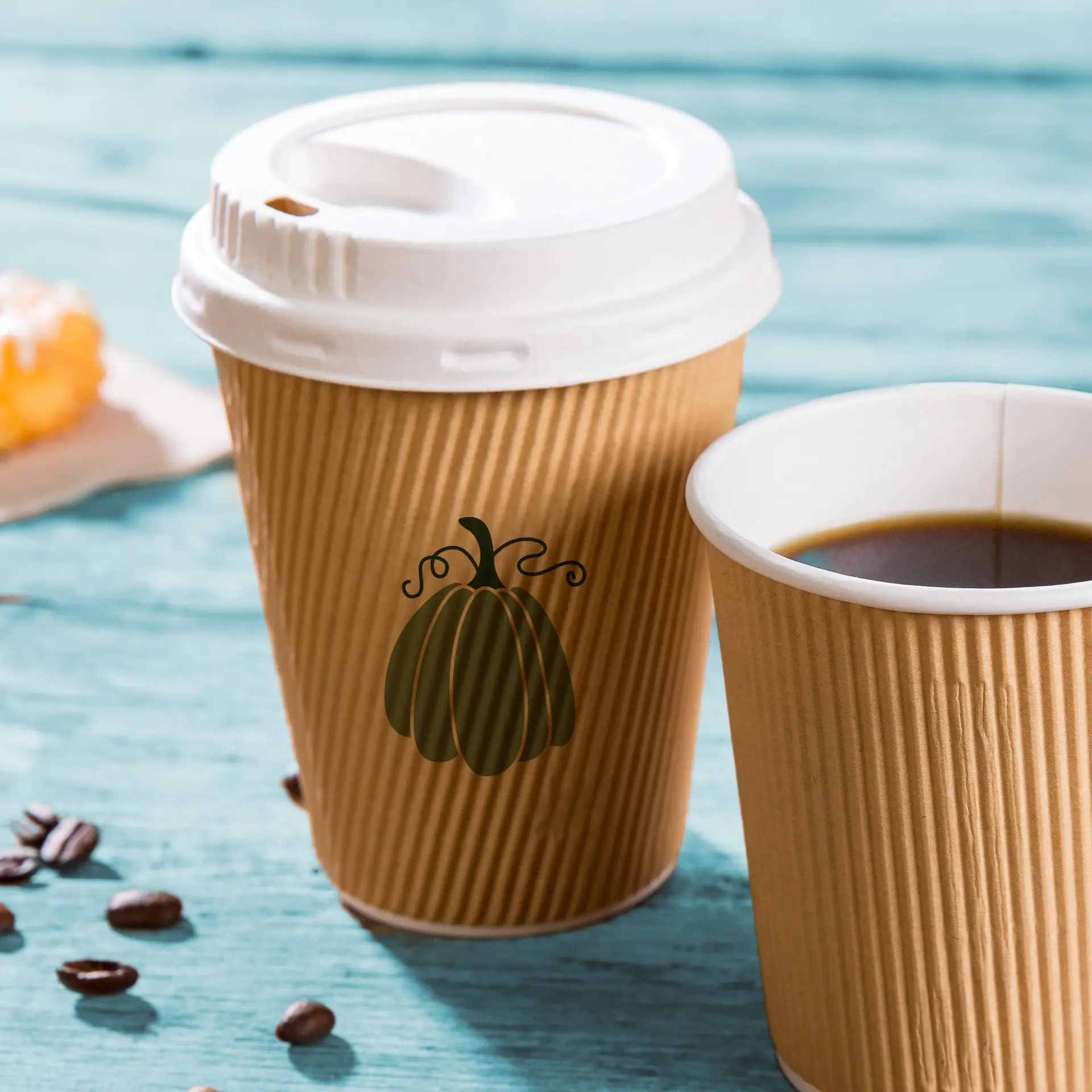 Riffelbecher bedruckt, 250 ml / 10 oz, braun / weiß, PLA-beschichtet