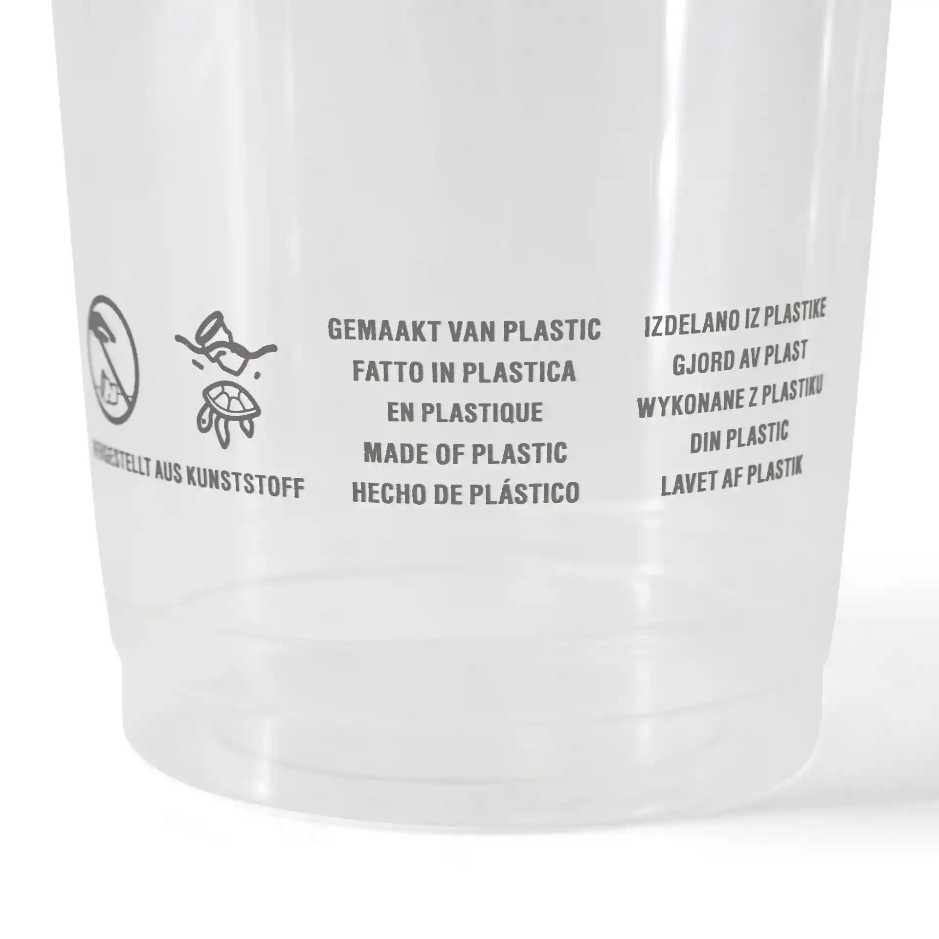 Przezroczysty plastikowy kubek z nadrukowanym tekstem i symbolami, wysokość 148 mm, średnica 95 mm.