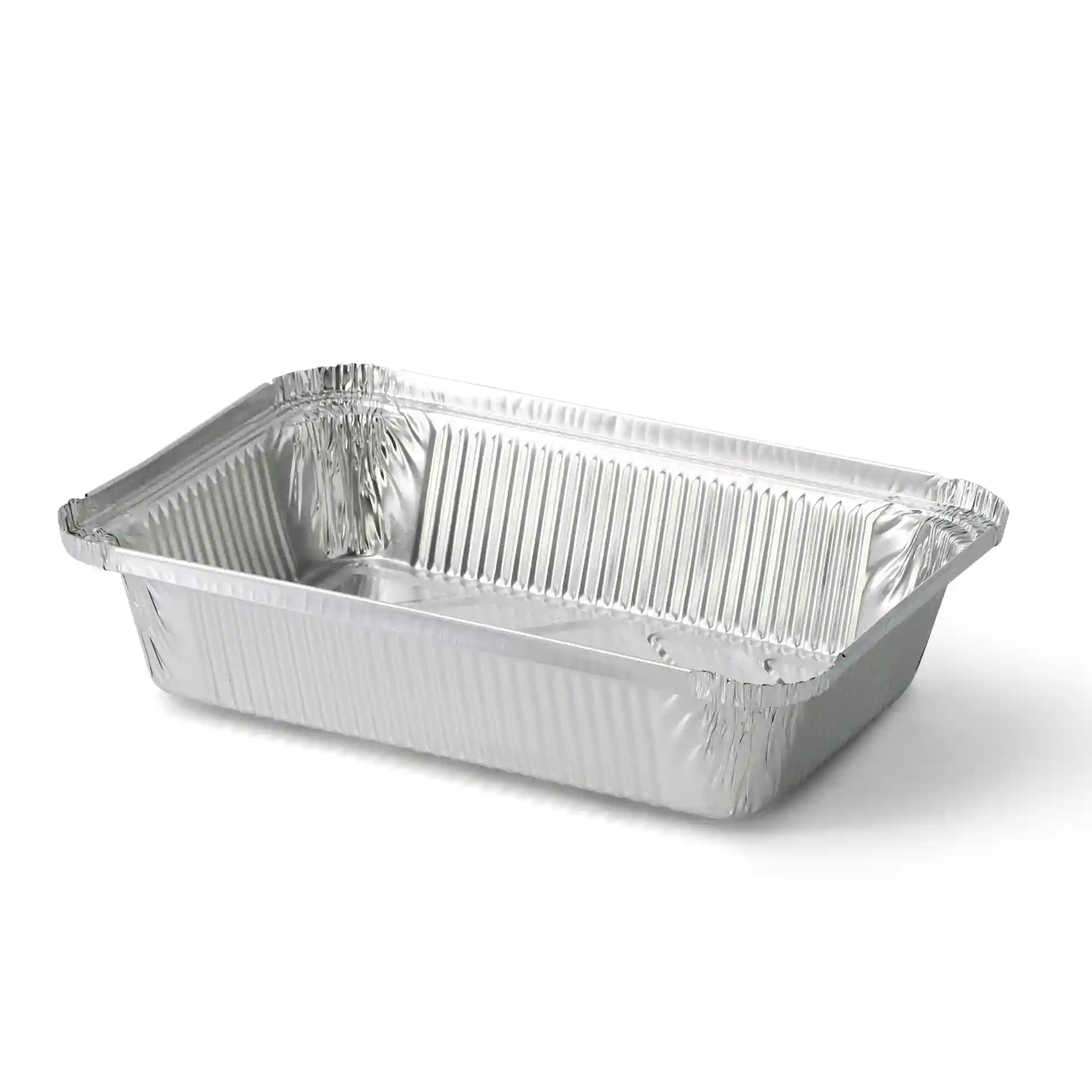 Prostokątny pojemnik aluminiowy o wymiarach 21,4 x 14,9 x 4,3 cm z błyszczącą powierzchnią i żebrowanymi bokami.